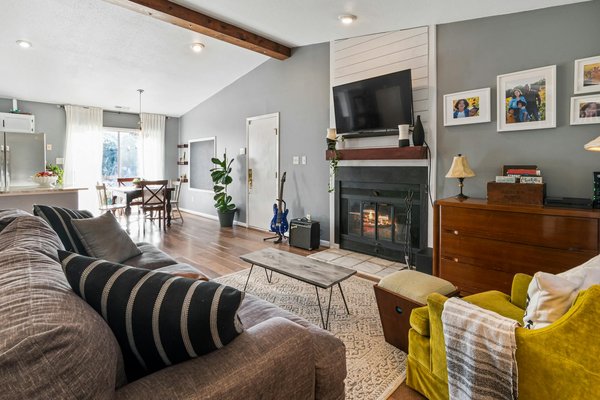 Découvrez les meilleures consoles d'entrée industrielle pour votre intérieur